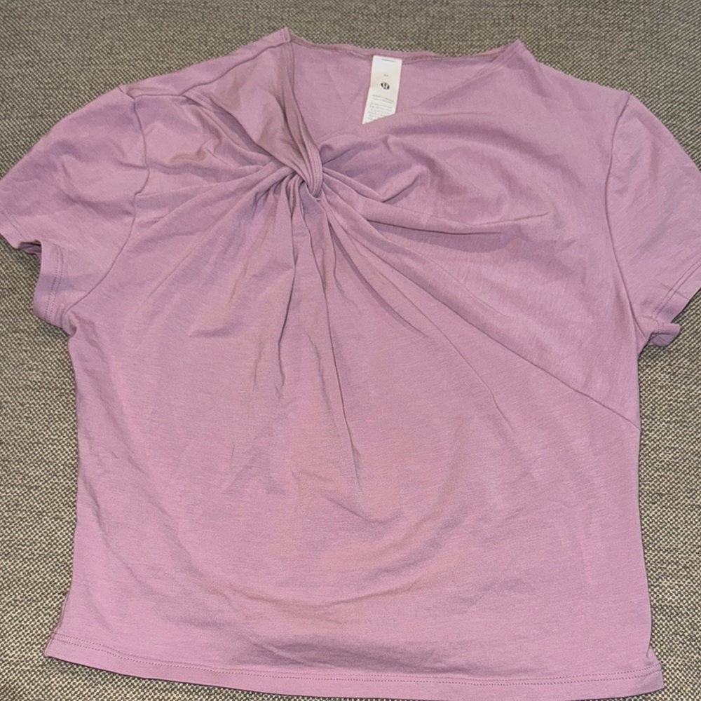 Lululemon Athletica  lavender Ruched Short Sleeve T-Shirt